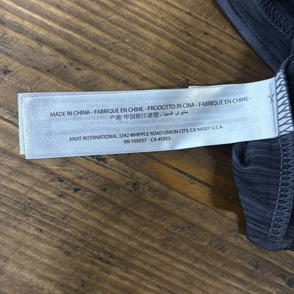 Ariat Gray Short Sleeve Tee Classic Crew Neck - Picture 8 of 8